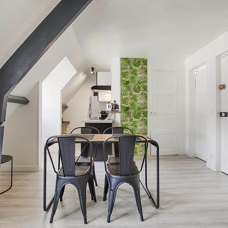 La Casa Centra Charm At Falaise'S Downtown Appartement Falaise  Buitenkant foto